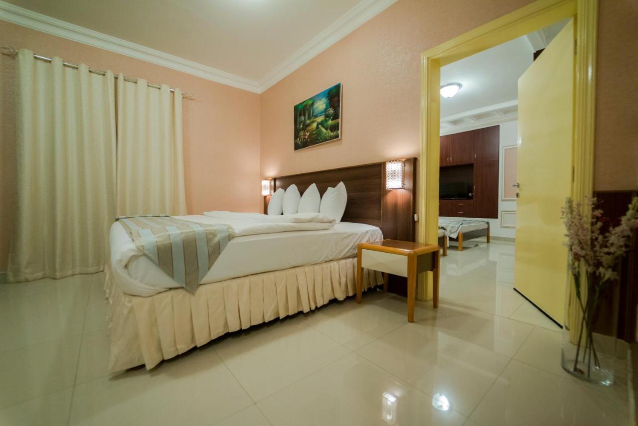 Al Ghubrah Plaza Hotel Muscat Ngoại thất bức ảnh